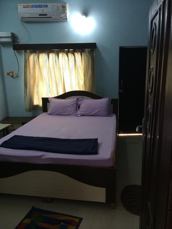 Hotel Pragya International Варанаси Номер фото